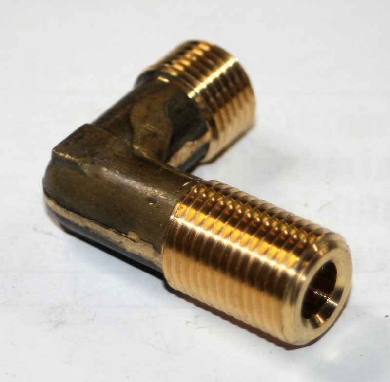 Угольник М16 х М16 (861003)